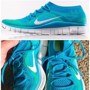 Nike Free 5.0 Flyknit Sneakers